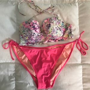 Victoria Secret Bikini- 34B Top /Large Bottoms